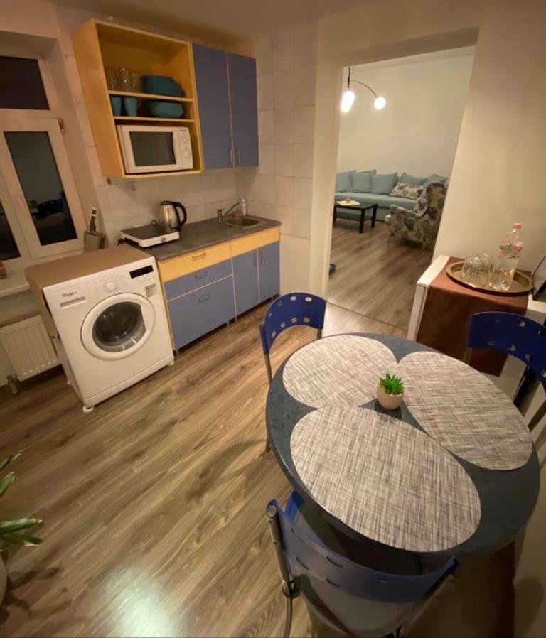Apartment Jomas Street *